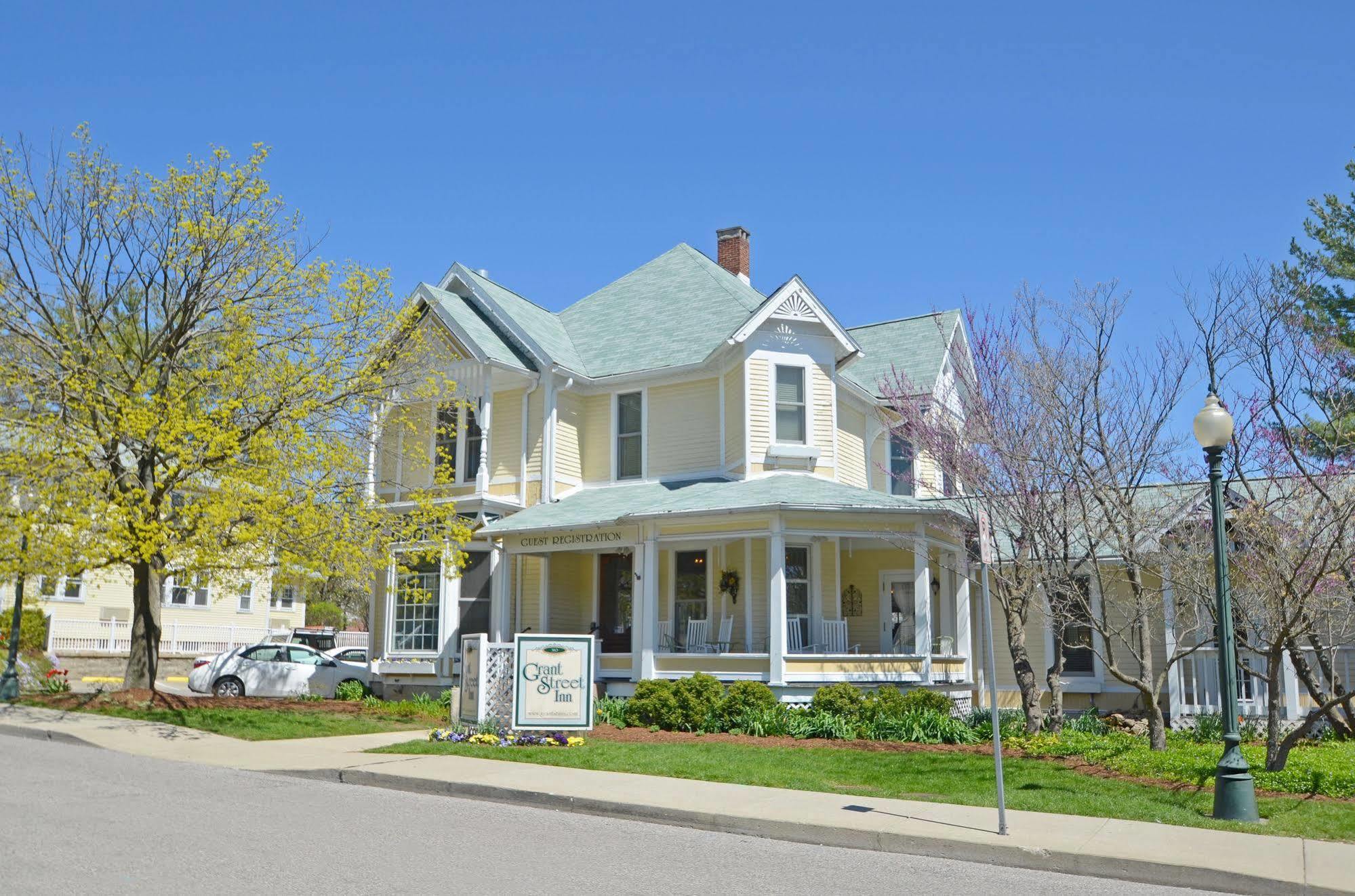Grant Street Inn - Bloomington Eksteriør bilde
